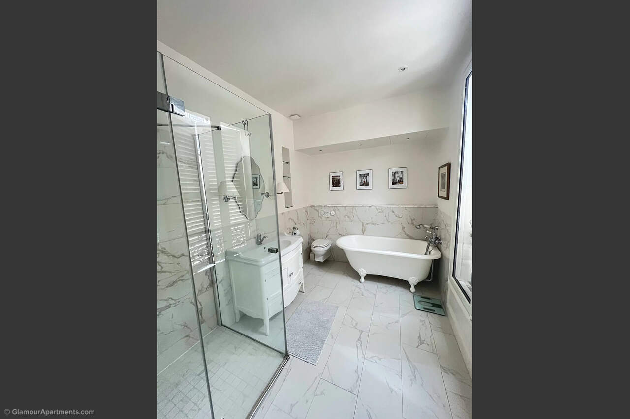 The 1st bathroom